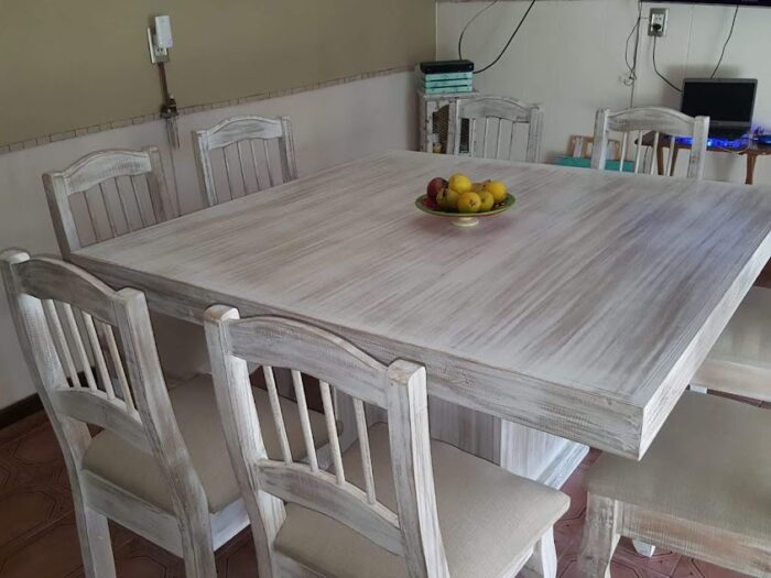 Mesa Cuadrada de 1,30x130 Pata cubo +8 Sillas Modelo Francesa Patinada - Imagen 4