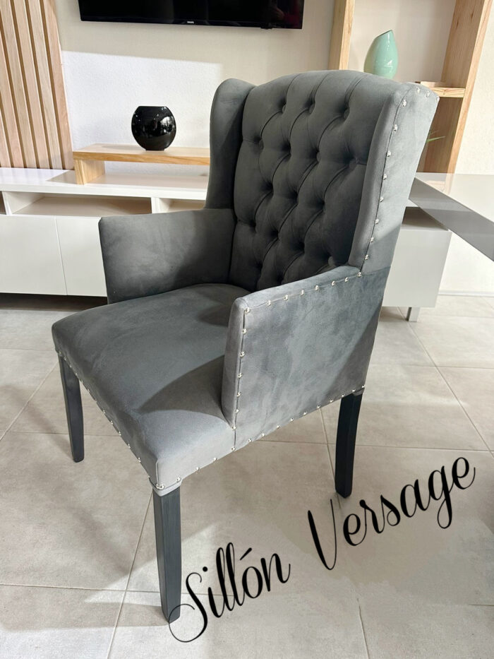 SILLON MODELO VERSAGE CAPITONE